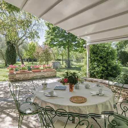 Beautiful In With Kitchen